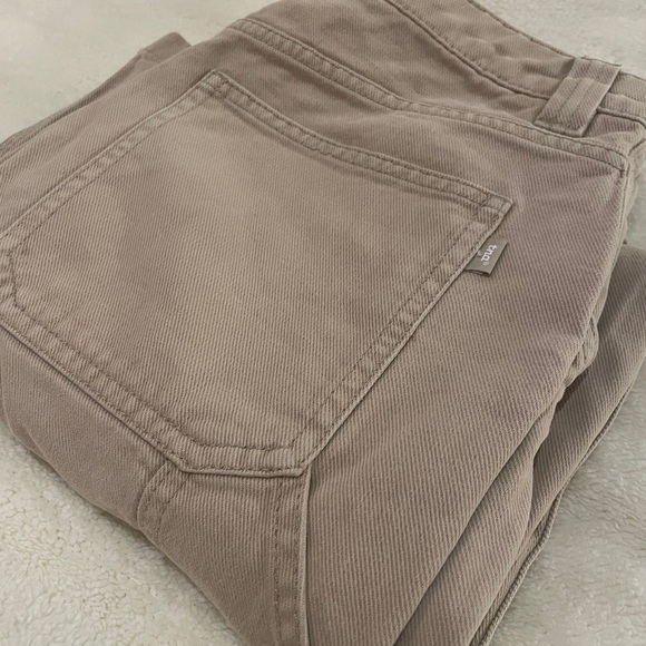 TNA utility pants, tan (beige) denim, size 2, side pocket, great condition - Picture 4 of 6